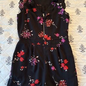NWT Dex floral romper
